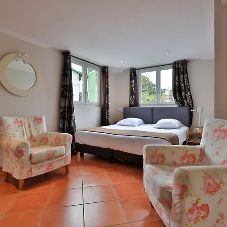 Appart hôtel Emeraude Résidence Hotelière 3*