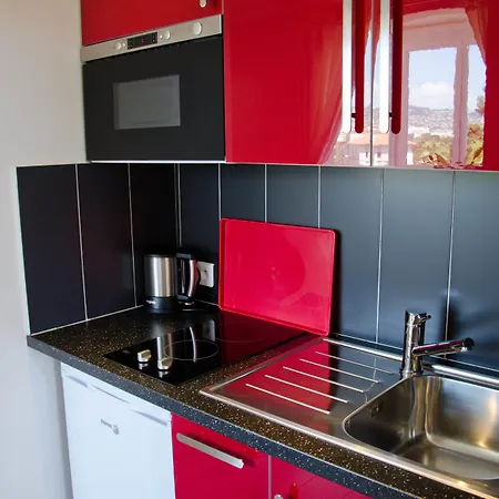 绿宝石公寓酒店 3* 胡安莱潘