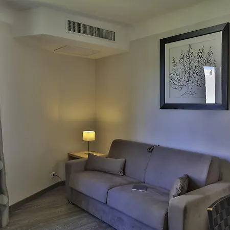 绿宝石公寓酒店 公寓式酒店 3*