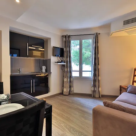 Emeraude Résidence Hotelière Aparthotel Juan-les-Pins