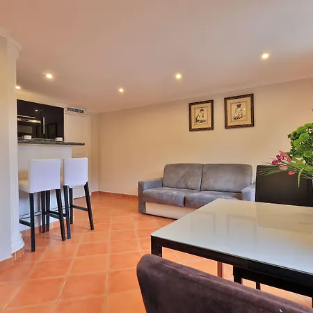 公寓式酒店 绿宝石公寓酒店 胡安莱潘